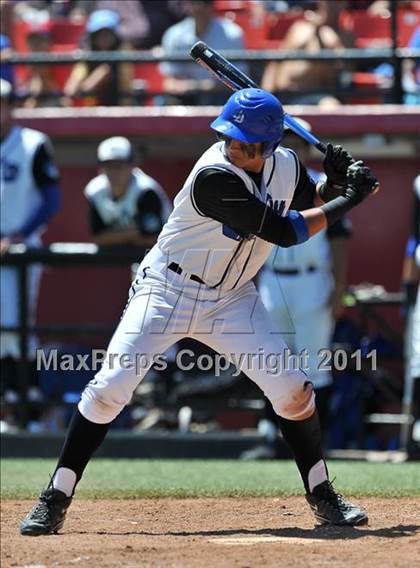 Thumbnail 2 in La Jolla Country Day vs Parker (CIF SDS D4 Final) photogallery.