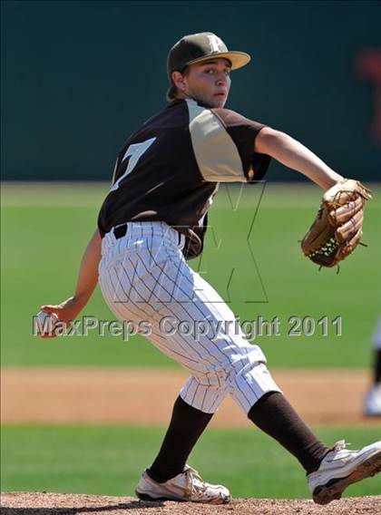 Thumbnail 3 in La Jolla Country Day vs Parker (CIF SDS D4 Final) photogallery.