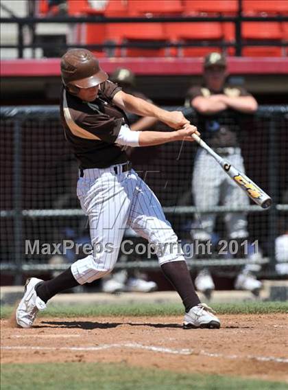 Thumbnail 3 in La Jolla Country Day vs Parker (CIF SDS D4 Final) photogallery.