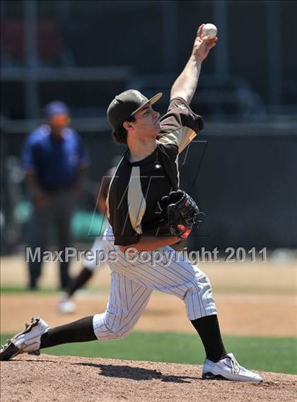 Thumbnail 3 in La Jolla Country Day vs Parker (CIF SDS D4 Final) photogallery.