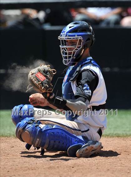 Thumbnail 3 in La Jolla Country Day vs Parker (CIF SDS D4 Final) photogallery.