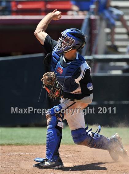 Thumbnail 1 in La Jolla Country Day vs Parker (CIF SDS D4 Final) photogallery.