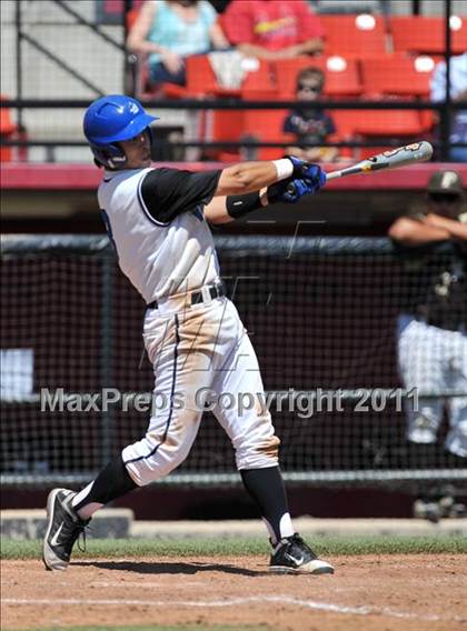 Thumbnail 1 in La Jolla Country Day vs Parker (CIF SDS D4 Final) photogallery.