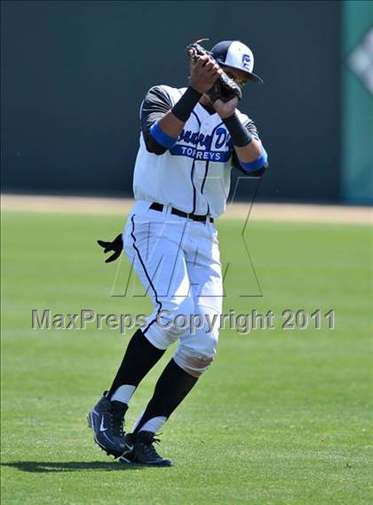 Thumbnail 1 in La Jolla Country Day vs Parker (CIF SDS D4 Final) photogallery.