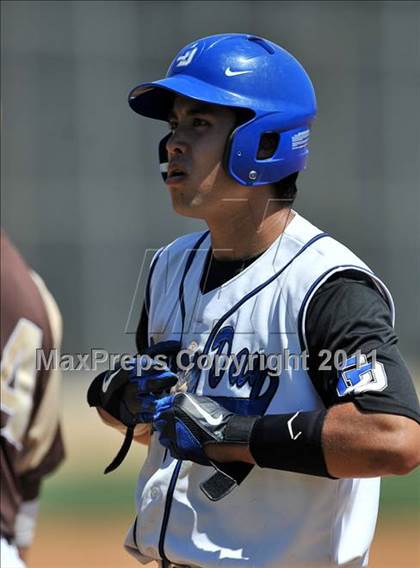 Thumbnail 3 in La Jolla Country Day vs Parker (CIF SDS D4 Final) photogallery.