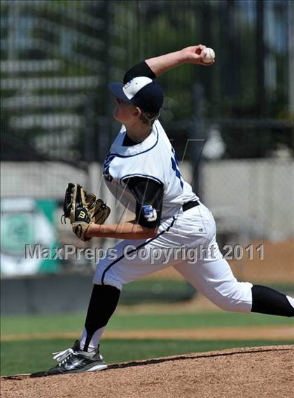 Thumbnail 1 in La Jolla Country Day vs Parker (CIF SDS D4 Final) photogallery.