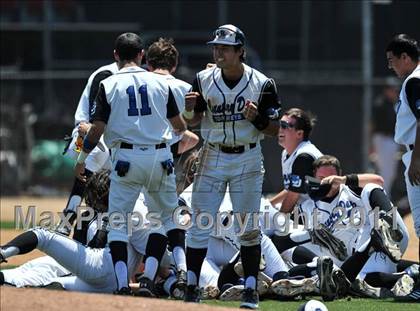 Thumbnail 1 in La Jolla Country Day vs Parker (CIF SDS D4 Final) photogallery.