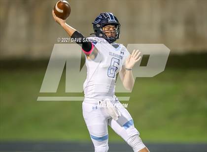 Thumbnail 3 in Fort Bend Clements @ Fort Bend Travis photogallery.