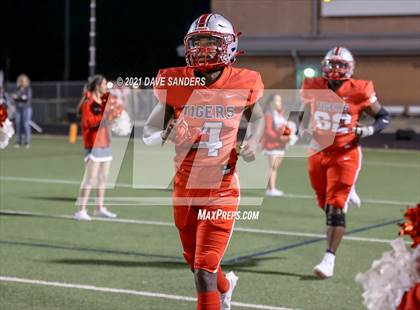 Thumbnail 1 in Fort Bend Clements @ Fort Bend Travis photogallery.