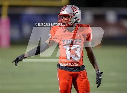 Thumbnail 1 in Fort Bend Clements @ Fort Bend Travis photogallery.