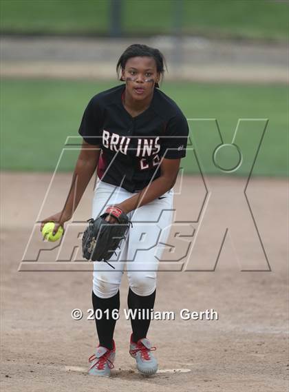 Thumbnail 3 in Bear River vs. Casa Roble  (CIF SJS D4 Final) photogallery.