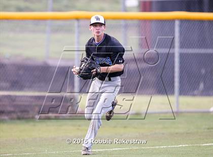 Thumbnail 3 in Crandall vs. Spring Hill (UIL 4A Region II Area Playoff) photogallery.