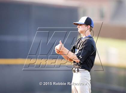 Thumbnail 1 in Crandall vs. Spring Hill (UIL 4A Region II Area Playoff) photogallery.
