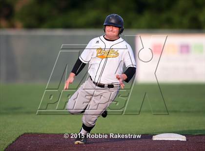 Thumbnail 2 in Crandall vs. Spring Hill (UIL 4A Region II Area Playoff) photogallery.