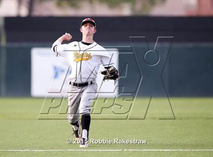 Thumbnail 2 in Crandall vs. Spring Hill (UIL 4A Region II Area Playoff) photogallery.