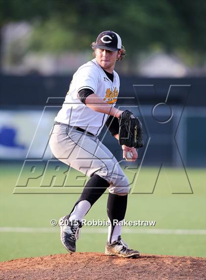 Thumbnail 3 in Crandall vs. Spring Hill (UIL 4A Region II Area Playoff) photogallery.