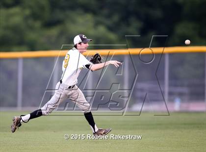 Thumbnail 3 in Crandall vs. Spring Hill (UIL 4A Region II Area Playoff) photogallery.