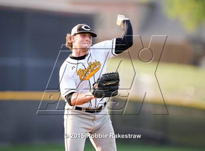 Thumbnail 1 in Crandall vs. Spring Hill (UIL 4A Region II Area Playoff) photogallery.