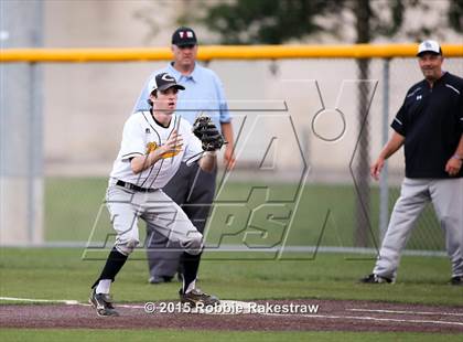 Thumbnail 1 in Crandall vs. Spring Hill (UIL 4A Region II Area Playoff) photogallery.