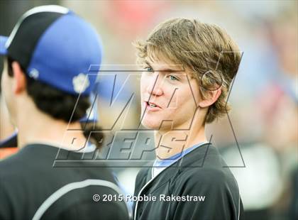 Thumbnail 2 in Crandall vs. Spring Hill (UIL 4A Region II Area Playoff) photogallery.