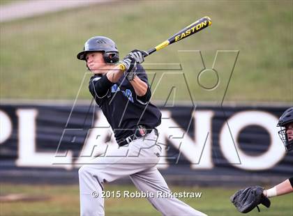 Thumbnail 1 in Crandall vs. Spring Hill (UIL 4A Region II Area Playoff) photogallery.
