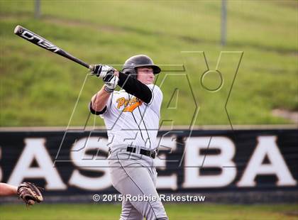 Thumbnail 2 in Crandall vs. Spring Hill (UIL 4A Region II Area Playoff) photogallery.