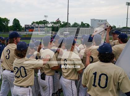 Thumbnail 3 in Columbus East vs. Cathedral (IHSAA 4A Semi-State Championship) photogallery.