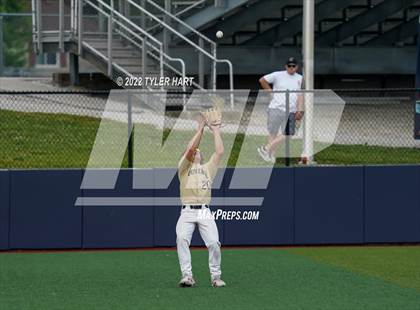 Thumbnail 3 in Columbus East vs. Cathedral (IHSAA 4A Semi-State Championship) photogallery.