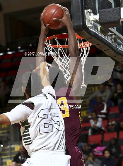 Thumbnail 3 in Westbury vs Mt. Vernon (NYSPHSAA Class AA Semifinal) photogallery.