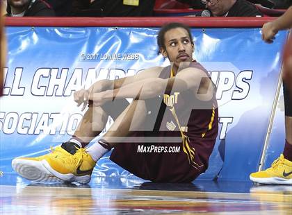 Thumbnail 2 in Westbury vs Mt. Vernon (NYSPHSAA Class AA Semifinal) photogallery.