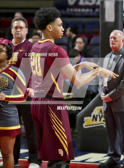 Thumbnail 2 in Westbury vs Mt. Vernon (NYSPHSAA Class AA Semifinal) photogallery.