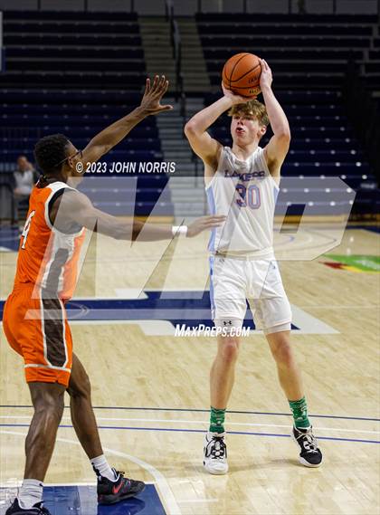 Thumbnail 2 in Fort Wayne Northrop vs. Lakeland (PSM Holiday Shootout) photogallery.