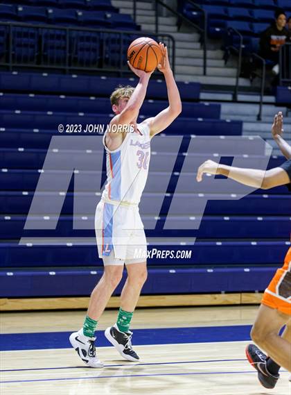 Thumbnail 3 in Fort Wayne Northrop vs. Lakeland (PSM Holiday Shootout) photogallery.