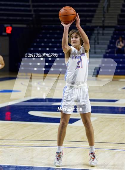 Thumbnail 3 in Fort Wayne Northrop vs. Lakeland (PSM Holiday Shootout) photogallery.