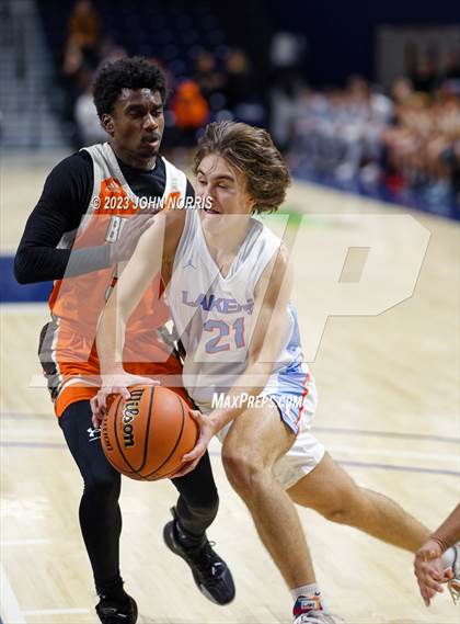 Thumbnail 1 in Fort Wayne Northrop vs. Lakeland (PSM Holiday Shootout) photogallery.