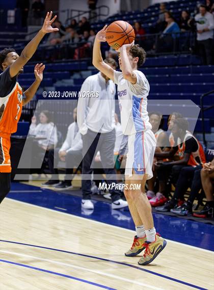 Thumbnail 1 in Fort Wayne Northrop vs. Lakeland (PSM Holiday Shootout) photogallery.