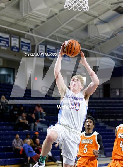 Thumbnail 3 in Fort Wayne Northrop vs. Lakeland (PSM Holiday Shootout) photogallery.