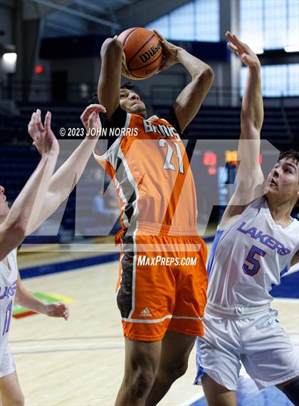 Thumbnail 3 in Fort Wayne Northrop vs. Lakeland (PSM Holiday Shootout) photogallery.