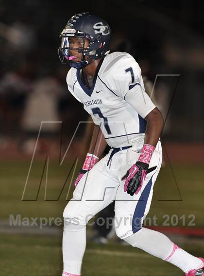 Thumbnail 1 in Marshall vs. Sierra Canyon photogallery.