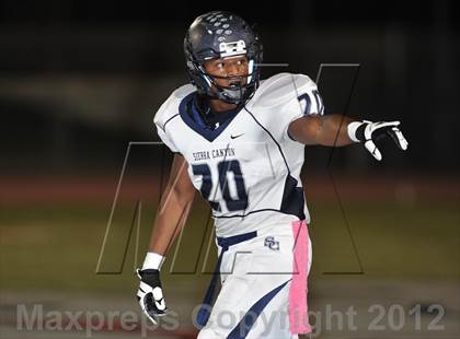 Thumbnail 3 in Marshall vs. Sierra Canyon photogallery.