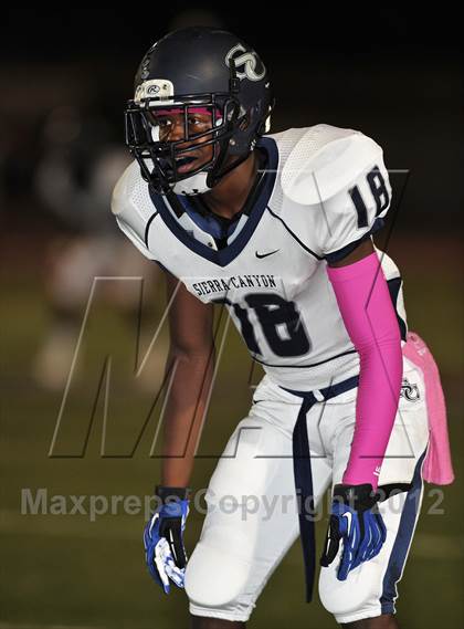 Thumbnail 1 in Marshall vs. Sierra Canyon photogallery.