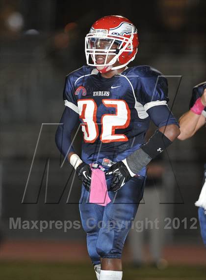 Thumbnail 2 in Marshall vs. Sierra Canyon photogallery.