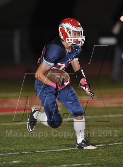Thumbnail 2 in Marshall vs. Sierra Canyon photogallery.