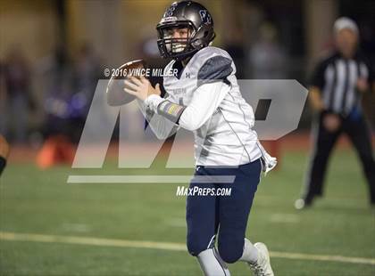 Thumbnail 2 in Glacier Peak @ Sumner (WIAA District Playoff) photogallery.
