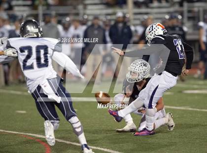 Thumbnail 2 in Glacier Peak @ Sumner (WIAA District Playoff) photogallery.