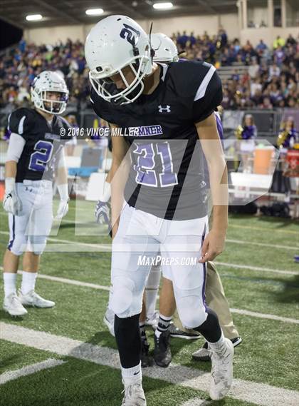 Thumbnail 1 in Glacier Peak @ Sumner (WIAA District Playoff) photogallery.