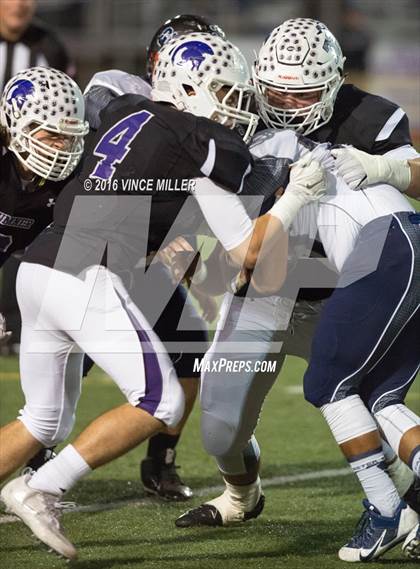 Thumbnail 2 in Glacier Peak @ Sumner (WIAA District Playoff) photogallery.