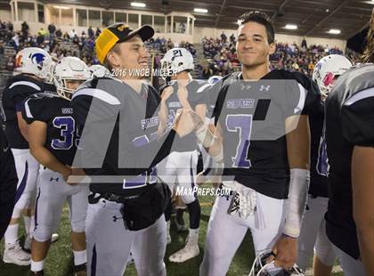 Thumbnail 3 in Glacier Peak @ Sumner (WIAA District Playoff) photogallery.