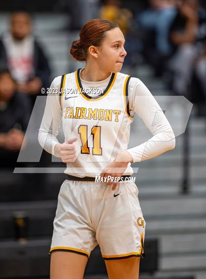 Thumbnail 1 in Red Springs vs Fairmont (Robeson County Shootout) photogallery.