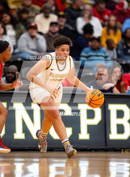 Thumbnail 2 in Red Springs vs Fairmont (Robeson County Shootout) photogallery.